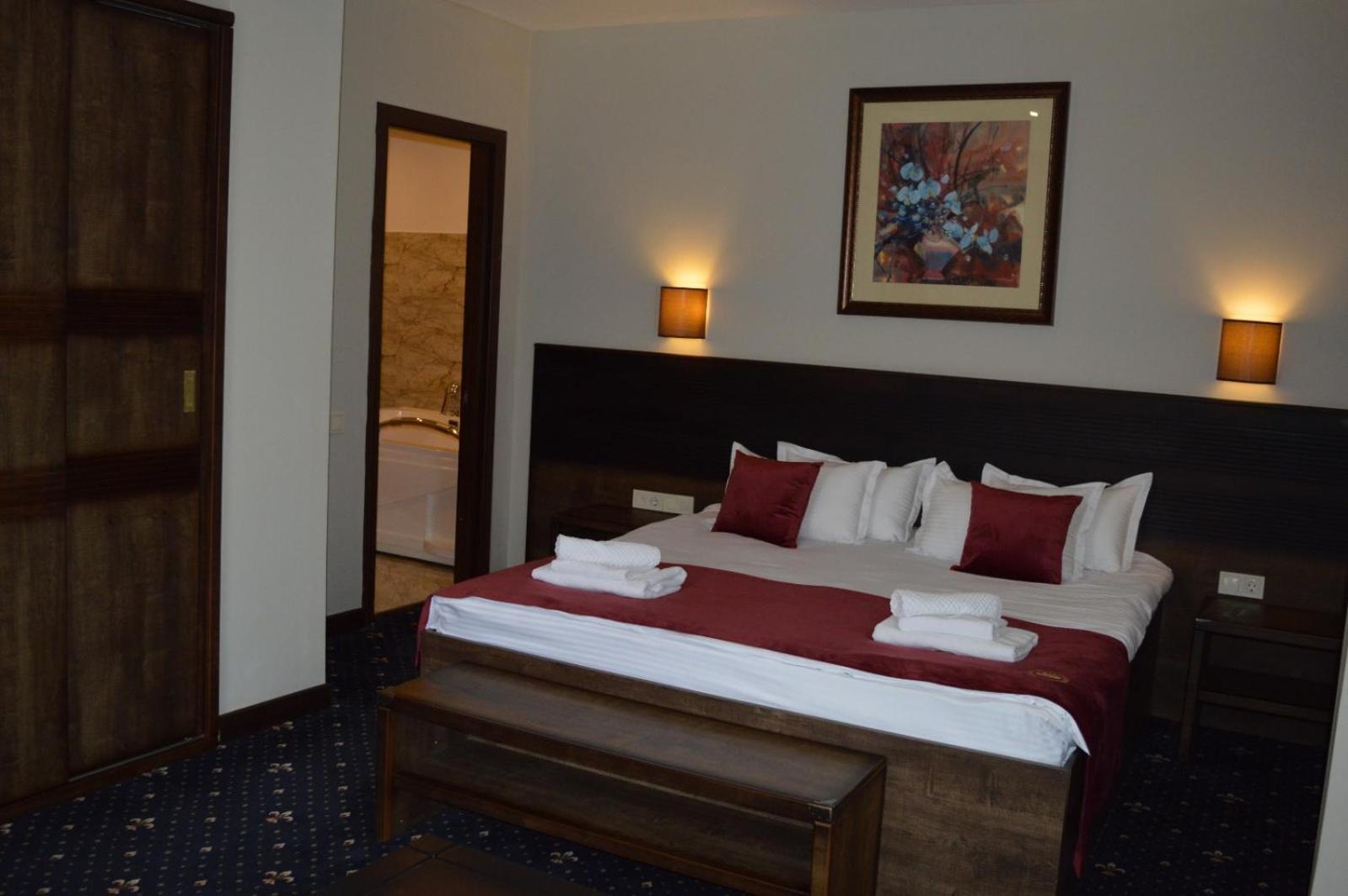 Boutique Hotel Argo Кутаиси Екстериор снимка