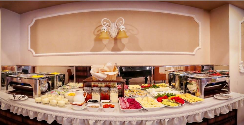 Boutique Hotel Argo Кутаиси Екстериор снимка